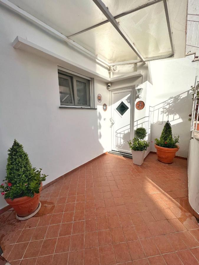 Augusto Capri Apartment Exterior foto